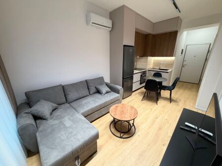 Jepet me qera apartament 1+1   Adresa: Ali Demi, Kompleksi Kadiu