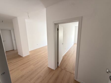APARTMENT FOR SALE 2+1+2 BATHROOMS ON ILIRIA BEACH!