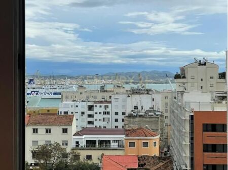 Apartament 2+1 Me Qira në Qendrën e Durrësit !