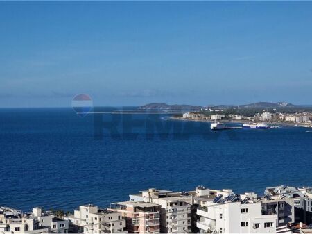 APPARTAMENTO CON VISTA MARE
