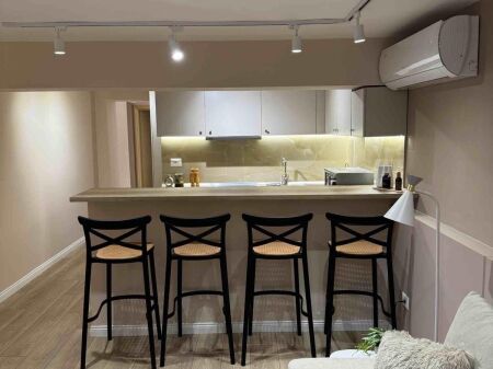Affittasi 2+1 di una villa privata a Qytet Student