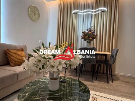 Jepet apartament 1+1 me qera tek Bulevardi i Ri (ID 42111593)
