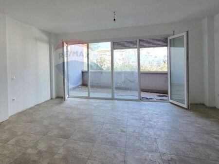 Duplex for sale, near the Botanical Garden. ID: 530201003-716