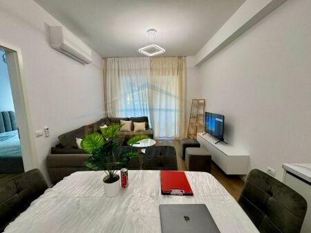 Rent, Apartment 1+1, Kaimi Complex, Tirana.