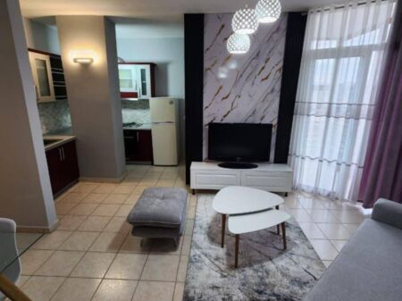 Affittasi, Appartamento 1+1, A Plazh Iliria – Durrës.(300 mila lek)