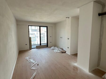 Shitet Apartament 2+1+Post Parkimi-Kompleksi Turdiu