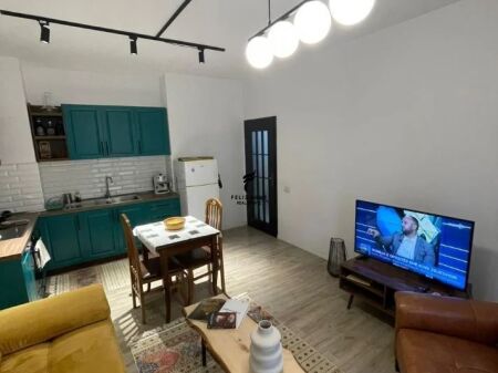 APPARTAMENTO IN AFFITTO 1+1 VIA DIBRA 65.000 LEKE FH-77216