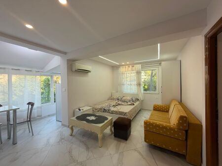 For sale, Studio apartment, Near Epidamn – Golem.(65 million leke)
