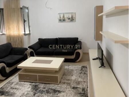 1+1 apartment for rent near the Botanical Garden!