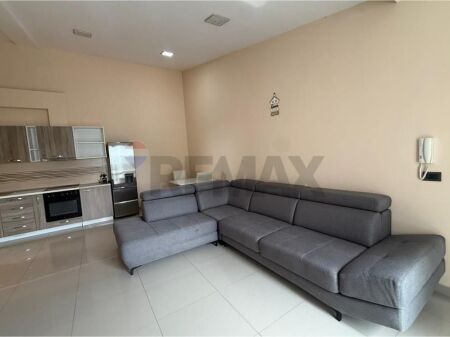 Apartament - Për Qira - Rruga e Elbasanit, Tiranë