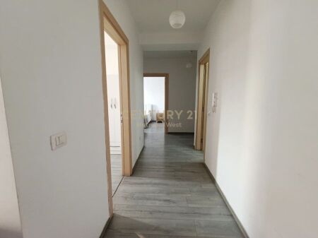 APPARTAMENTO 2+1+2 IN AFFITTO VICINO A 21 DHJETORI! 650 € /Mese