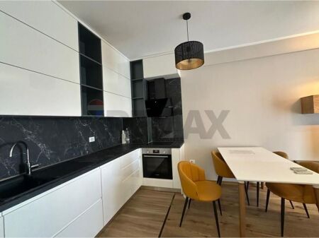 APARTAMENT 1+1 PER QIRA TEK FOLEJA E GJELBER--ZOGU I ZI