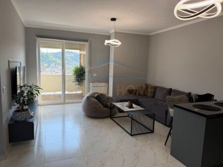 Affitto, Appartamento 1+1, Tirana Golden Park 3, Tirane