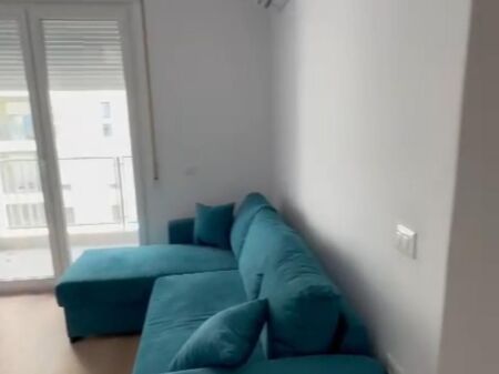 UNIVERS CITY JEPET ME QIRA APARTTAMENT 1+1 ME QIRA