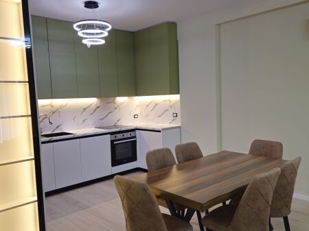 Apartament me qira 2+1+2 +Liqeni Thate