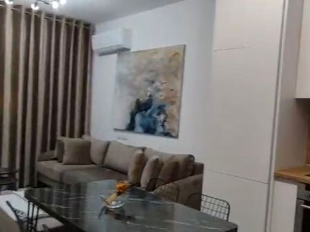 Jepet me qera apartamenti 1+1 Amerikan 3