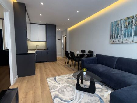 Myslym Shyri Apartament 1+1 ne shitje