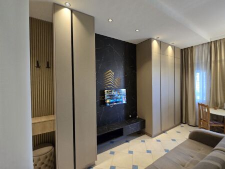 Rent, Studio, Astir, 40,000 Lek/month