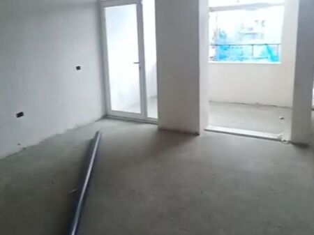 Apartment 2+1 for sale in Fresk / Near Spar 2