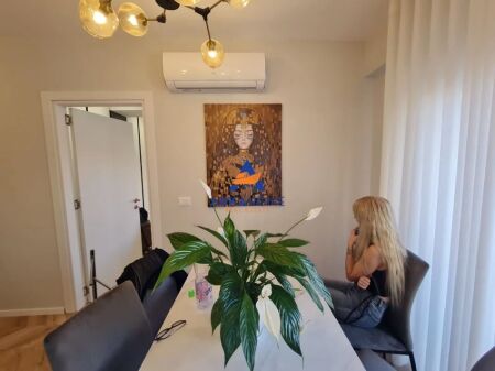 VENDESI APPARTAMENTO 1+1+ BALCONE " VIA KAVAJËS " 245263 EURO