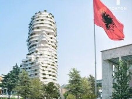 FOR SALE, APARTMENT 1+1, SKANDERBEG BUILDING, CENTER, TIRANA
