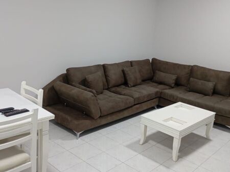  Apartament 2+1+2 me Qera tek Rrethi i Komunës së Parisit