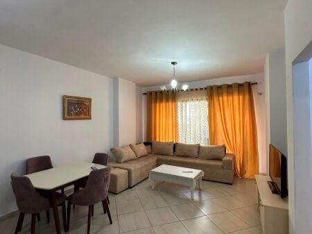 Jepet me qera super Apartament 1+1,Rrethi Astirit