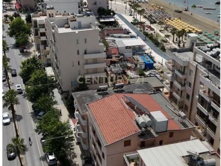 Shitet Hotel 1 Kat me 12 Dhoma në Vijë të Parë Deti – Plazh Durrës