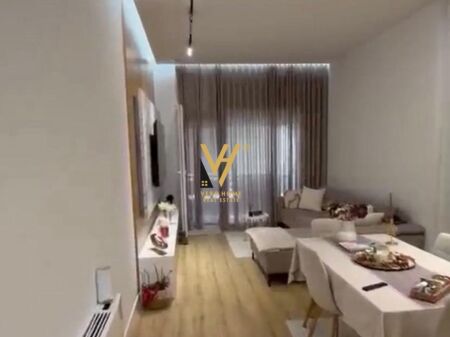 JEPET APARTAMENT 2+1+2+BLK ME QERA TEK KOPSHTI BOTANIK 1.200 EURO