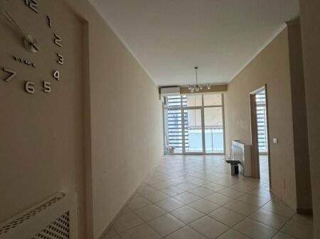 Appartamento 1+1 in vendita a Komuna e Parisit, Kika 2