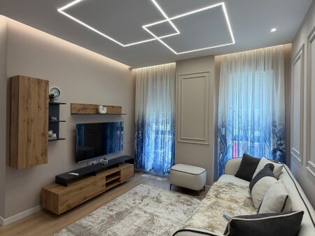 Apartament 1+1 Moder me Qira në Univers City!!