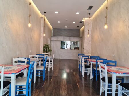 LOCALE COMMERCIALE IN AFFITTO IN PIAZZA WILSON – POSIZIONE PREMIUM, PIANO TERRA, FRONTE STRADA