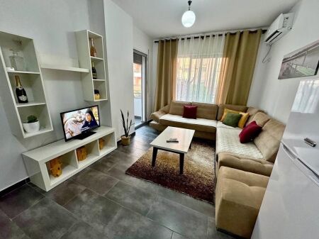 2+1, at hotel Marinaj in Astir, 500 thousand lek