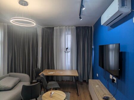 APARTAMENT ME QERA 2+1 ZOGU I ZI 70.000 LEKE FH-77882