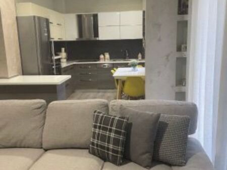 2+1,above kristal center,98 m2,195 million lek