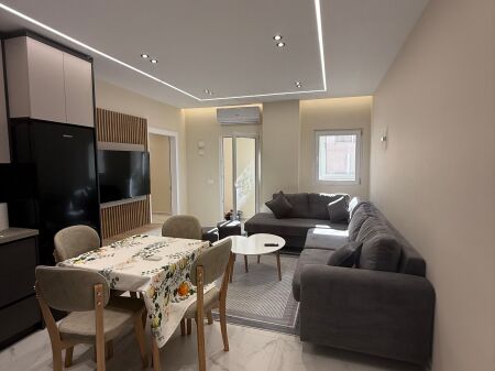 Jepet me qera apartamenti 2+1