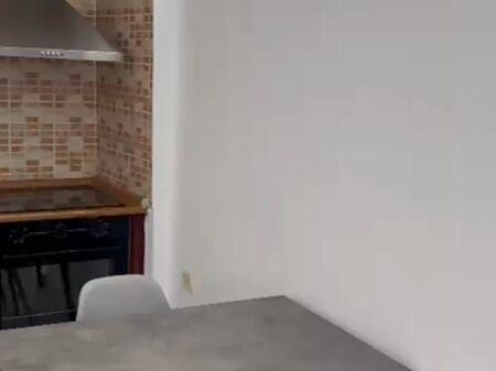  JEPET ME QERA APARTAMENT 2+1 NË SHKOZË , 350 MIJE LEKEE