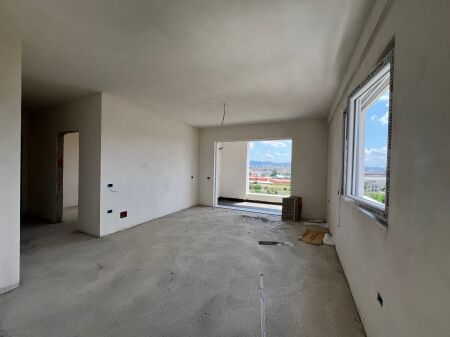 Shitet apartament 2+1+2 Platinium Residence Paskuqan