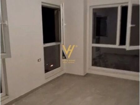 UFFICIO DI 94 M2 IN AFFITTO COMPLESSO AURA LAPRAKE 799 EURO