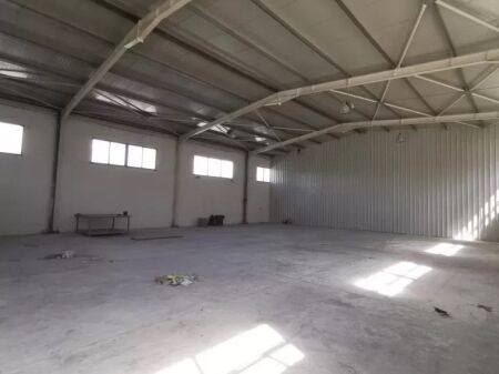 Capannone in Affitto nella Zona di Mullet – 1.100 m²