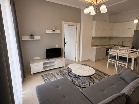 Apartament 1+1 me Qira 60 m² — Kopshti Botanik