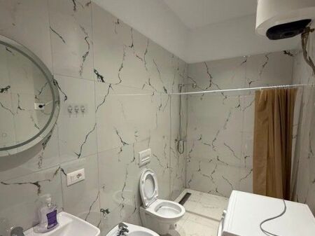 Jepet me qira apartament 2+1 te Kodra e Diellit