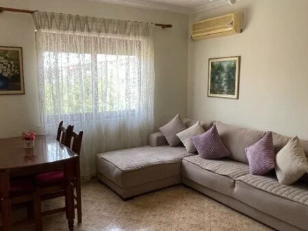 Apartament 1+1 me qira ne Xhamllik!