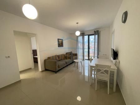 Shitet, Apartament 2+1, "Residenca Alba", 21 Dhjetori.