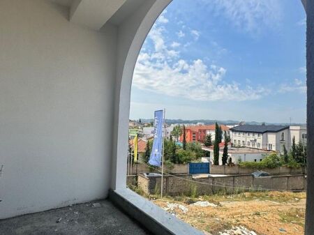 Appartamenti 2+1 in vendita al Lake Side Residence, Paskuqan