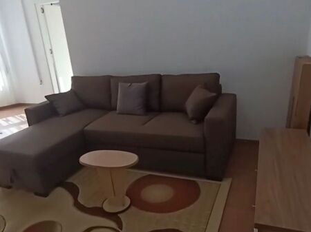 Apartament 1+1 me qera Tregu Industrial