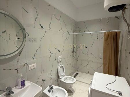 Jepet me qira apartament 2+1 te Kodra e Diellit
