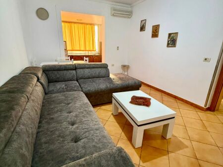  FOR RENT 2+1 APARTMENT AT BRRYL CROSSING, TIRANA Rent: 500€/month