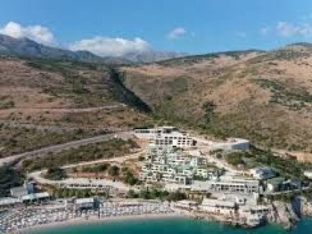 For sale, Apartment 1+1+Veranda, Jalë