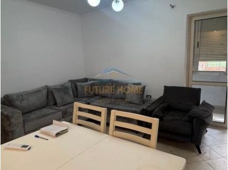 Affitto Appartamento 3+1, Via Fortuzi, Tirana